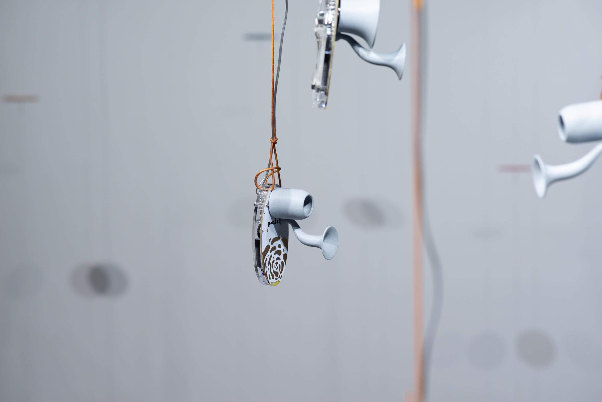 siro exhibition 02「は、回る」